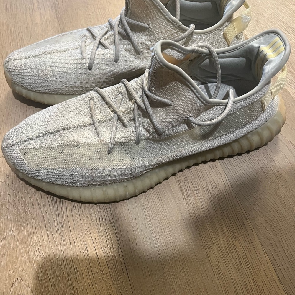 ADIDAS Yeezy Boost 350 v2 Men’s Shoes Low Light GY3438 Size 16